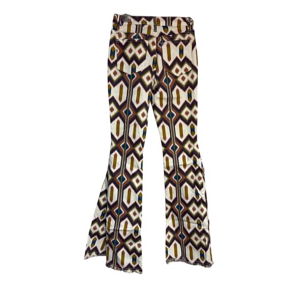Wisteria Lane Geometric Flare Pants S White/Multicolor 98% Cotton & 2% Spandex - Picture 4 of 8